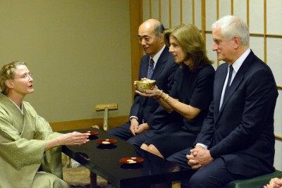 https://commons.wikimedia.org/wiki/File:Ambassador_Kennedy_Participates_in_a_Tea_Ceremony_%2810843528344%29.jpg